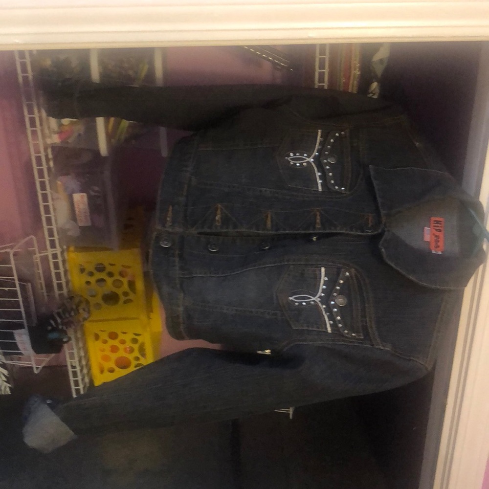 Cropped jean jacket